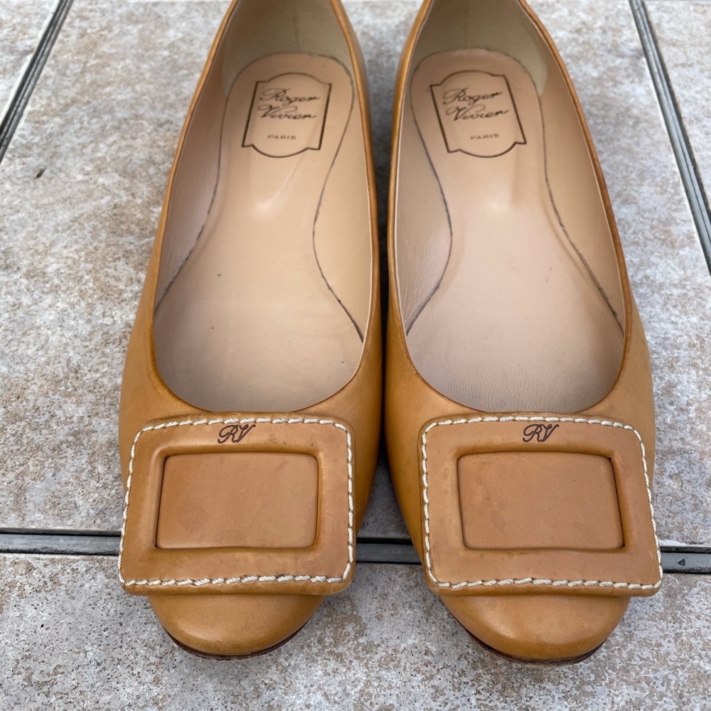 Roger Vivier Paris shoes - Picture 4 of 12